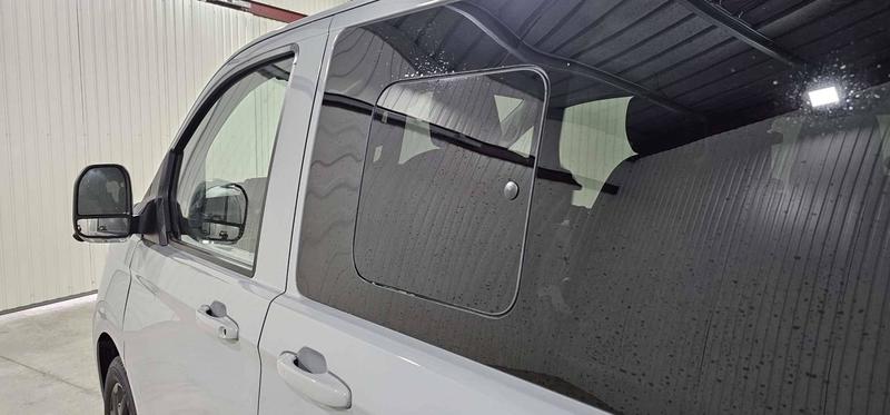 Volkswagen Transporter Procab L1h1 2.0 Tdi 170 Bva8 Business - 4p