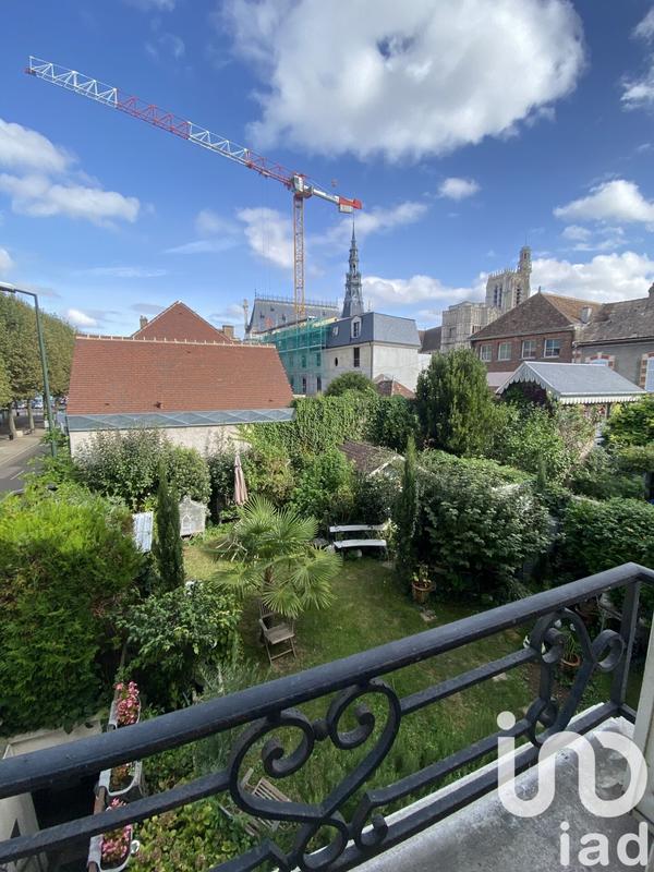 Maison - 184 m² - 8 pièces