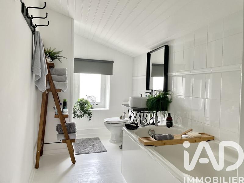 Maison de village - 91 m² - 4 pièces