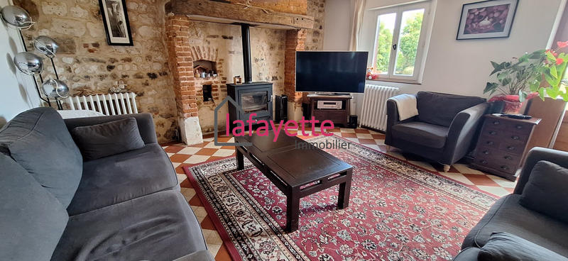 Maison - 180 m² - 7 pièces