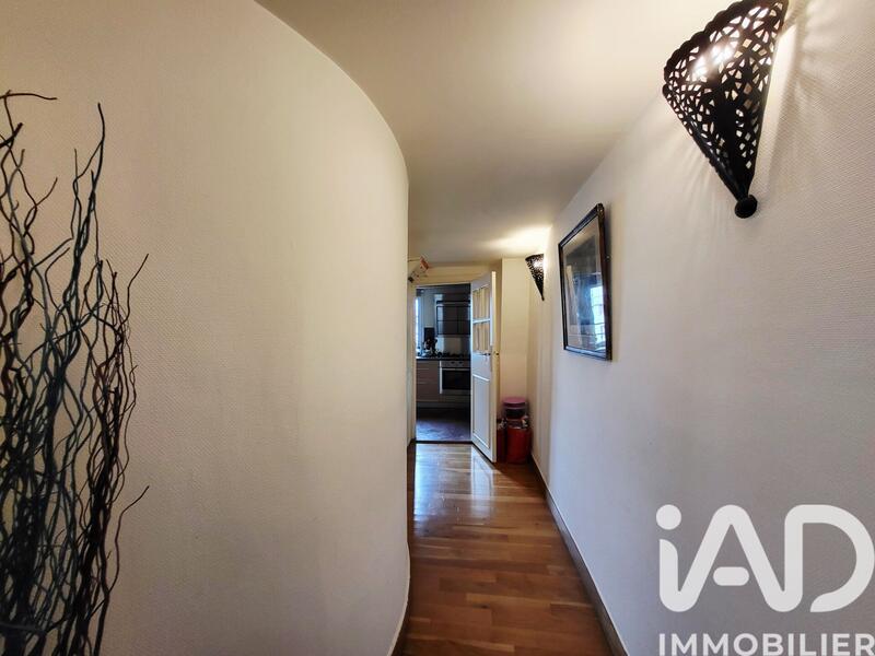 Appartement - 92 m² - 4 pièces