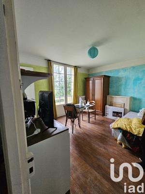 Maison - 180 m² - 5 pièces