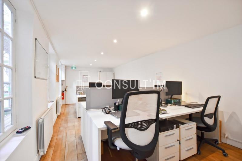 Bureau - 73 m² - 4 pièces