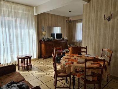 Appartement - 79 m² - 3 pièces