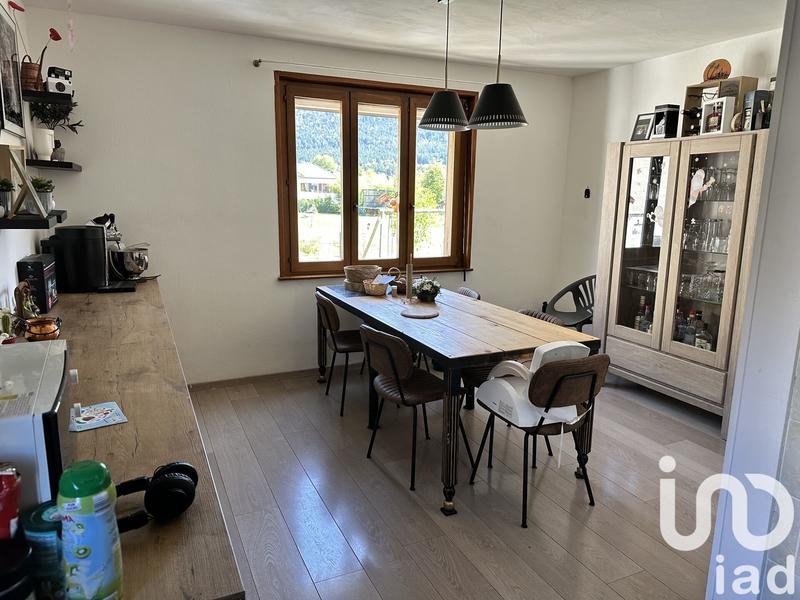 Maison - 168 m² - 8 pièces