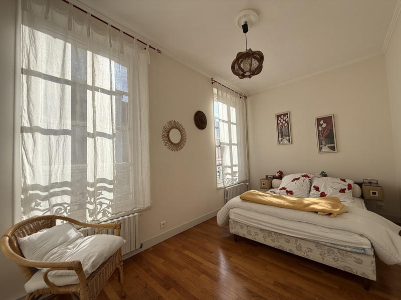 Maison - 166 m² - 6 pièces