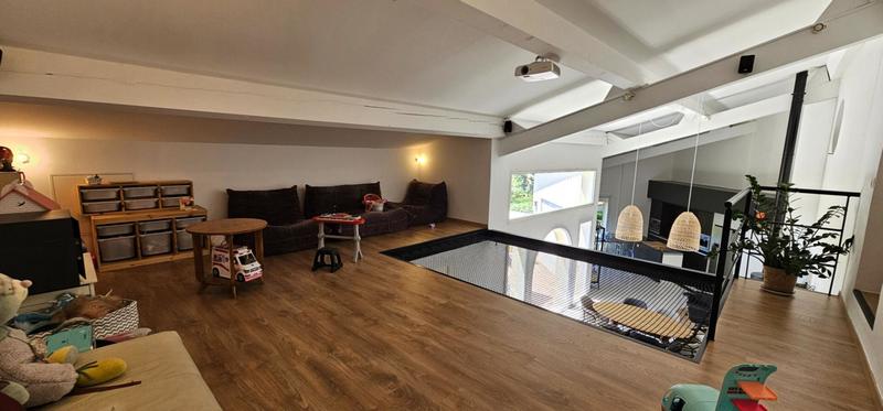 Maison - 173 m² - 7 pièces