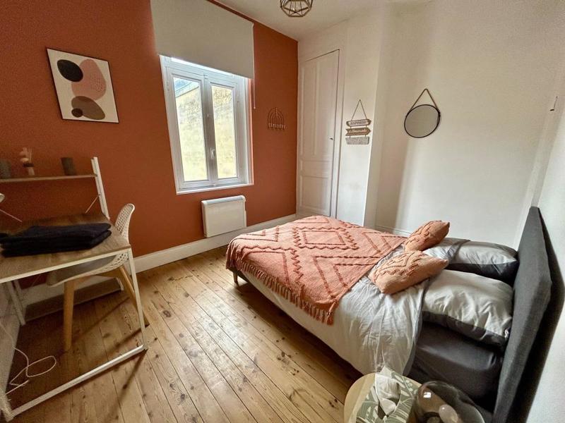 Maison - 80 m² - 5 pièces