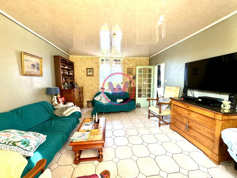 Maison - 170 m² - 5 pièces