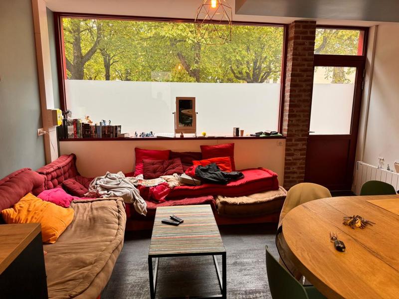 Maison - 140 m² - 8 pièces