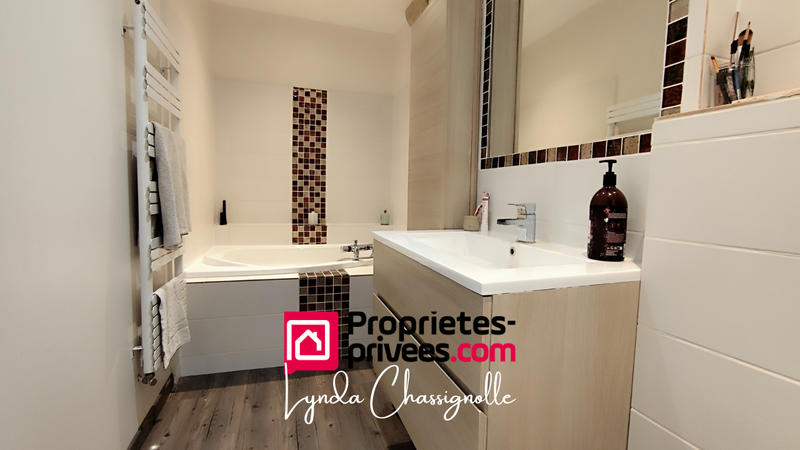 Maison - 175 m² - 6 pièces