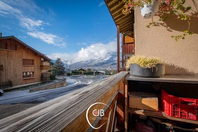 Appartement - 81 m² - 4 pièces