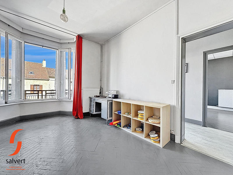 Maison - 121 m² - 7 pièces