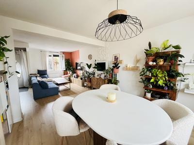 Maison - 100 m² - 5 pièces