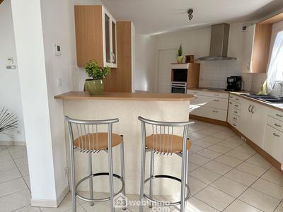 Maison - 193 m² - 6 pièces