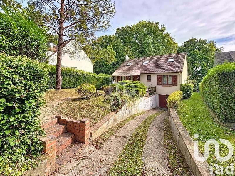 Maison - 100 m² - 6 pièces