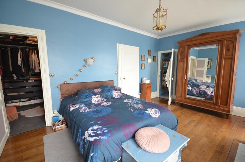 Maison bourgeoise - 190 m² - 6 pièces