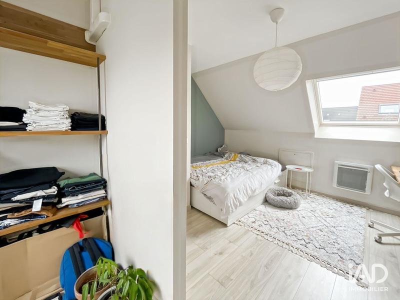 Maison - 90 m² - 5 pièces