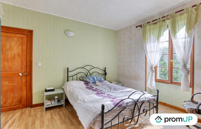 Maison ancienne - 180 m² - 8 pièces