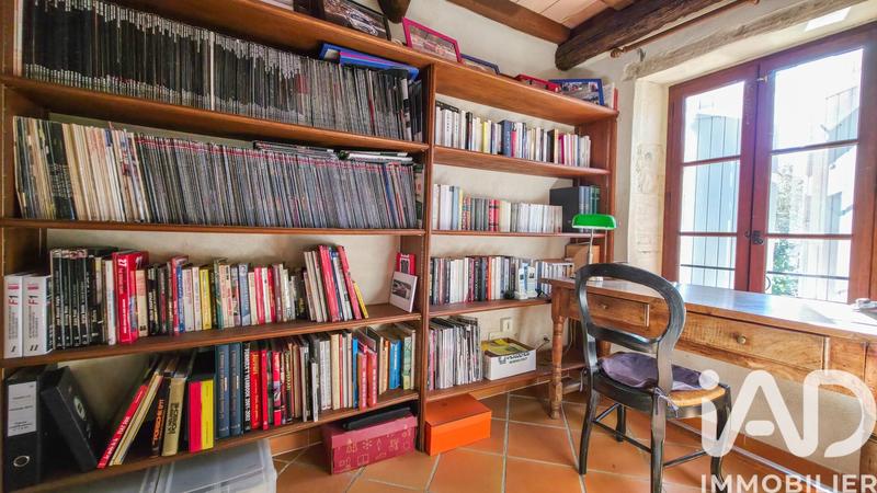 Maison - 360 m² - 12 pièces