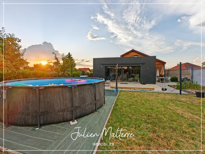 Maison - 147 m² - 6 pièces