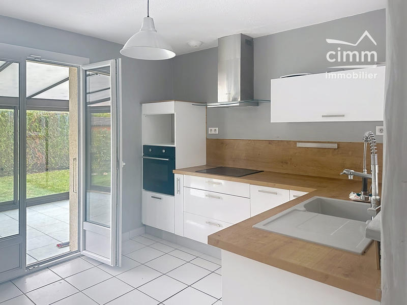 Maison - 101 m² - 6 pièces