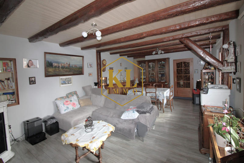Maison - 101 m² - 5 pièces
