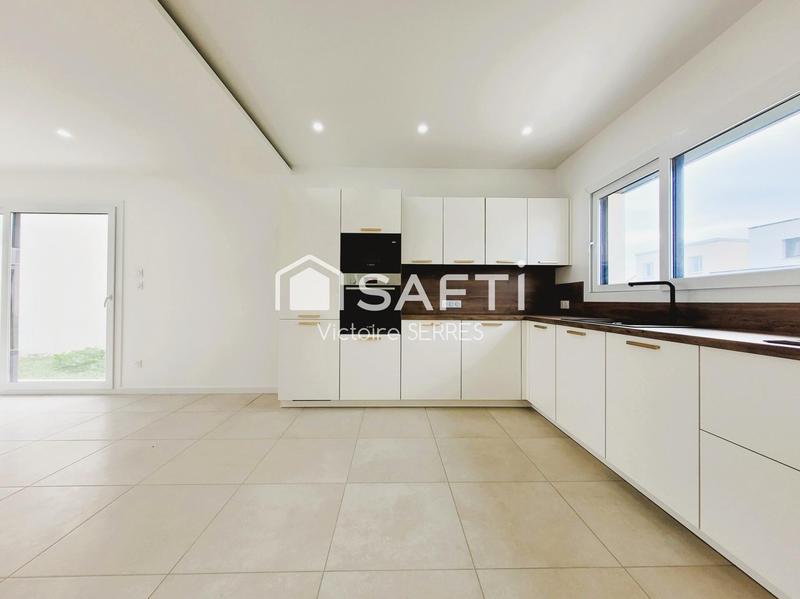 Maison - 137 m² - 6 pièces