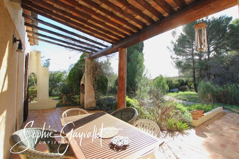 Maison - 180 m² - 6 pièces