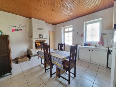 Maison - 97 m² - 4 pièces
