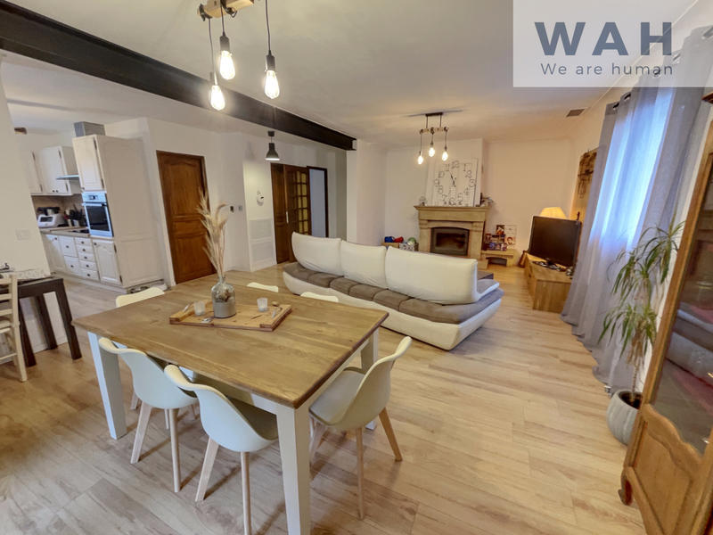 Maison - 176 m² - 6 pièces