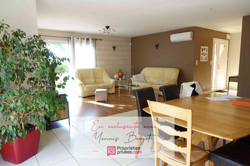 Maison - 138 m² - 5 pièces