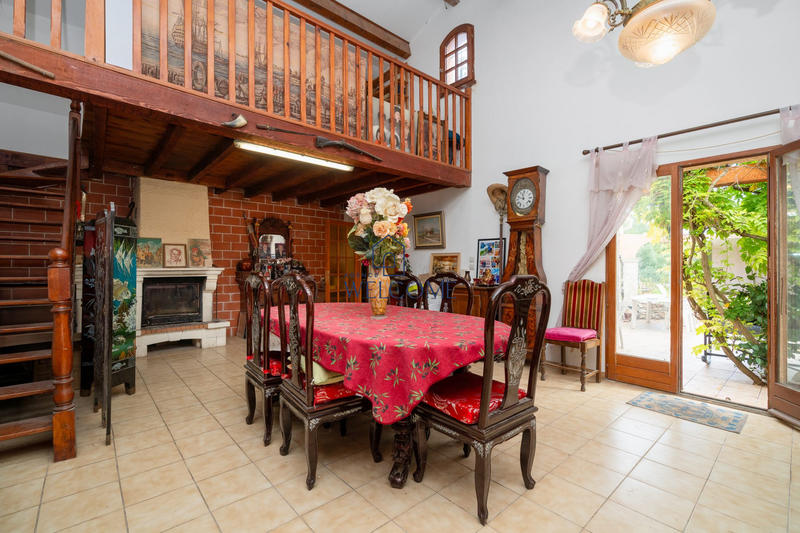 Viager - Maison - 202 m² - 7 pièces