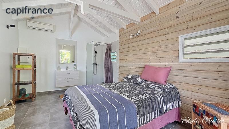 Propriété - 145 m² - 5 pièces