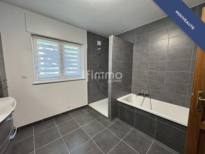 Maison - 152 m² - 5 pièces