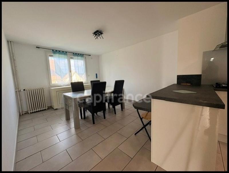 Maison - 137 m² - 7 pièces