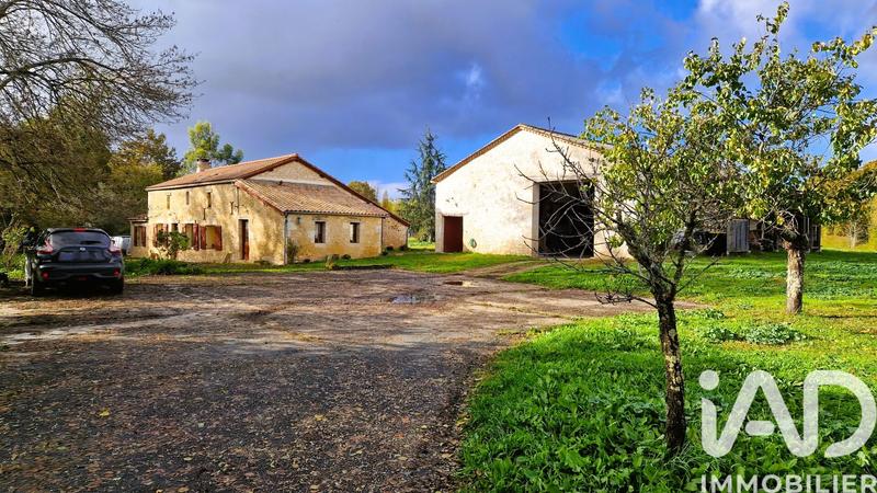 Maison - 200 m² - 8 pièces