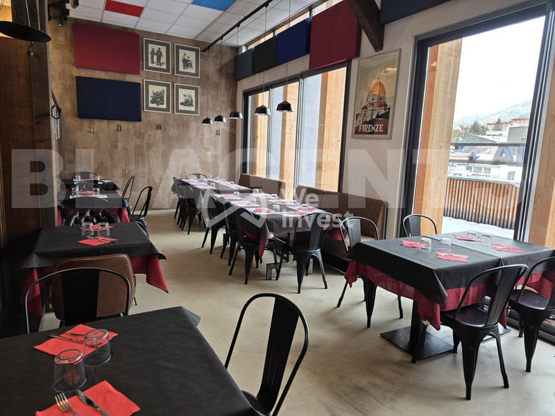 Local commercial - 455 m²