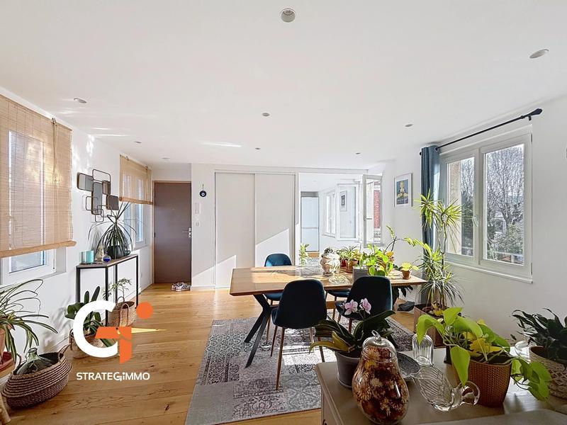 Appartement - 76 m² - 5 pièces