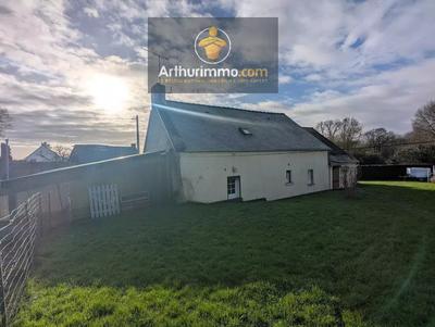 Maison - 93 m² - 4 pièces