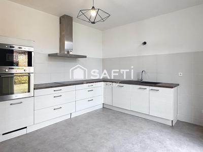 Maison - 105 m² - 4 pièces