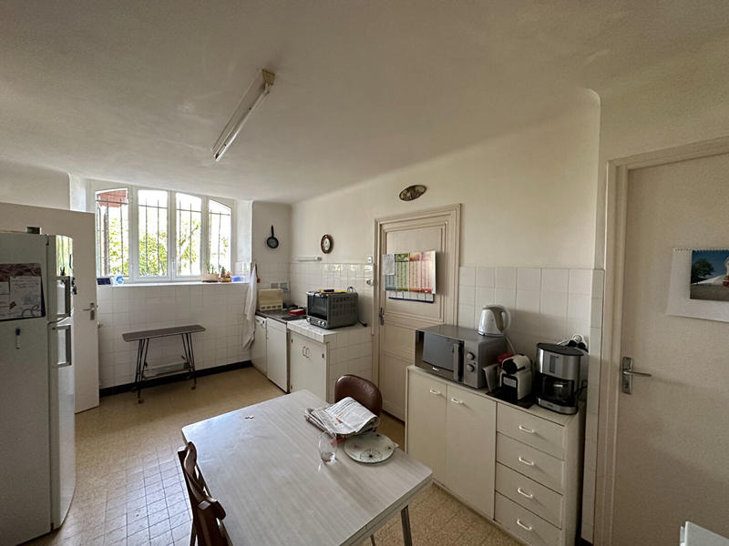 Maison - 266 m² - 8 pièces