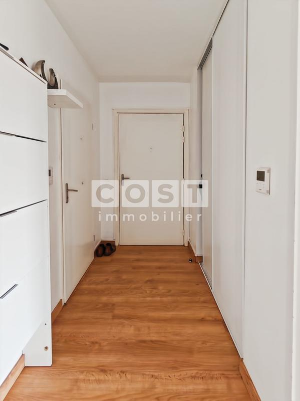 Appartement - 81 m² - 4 pièces