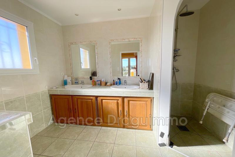 Villa - 157 m² - 5 pièces