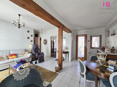 Maison traditionnelle - 65 m² - 4 pièces