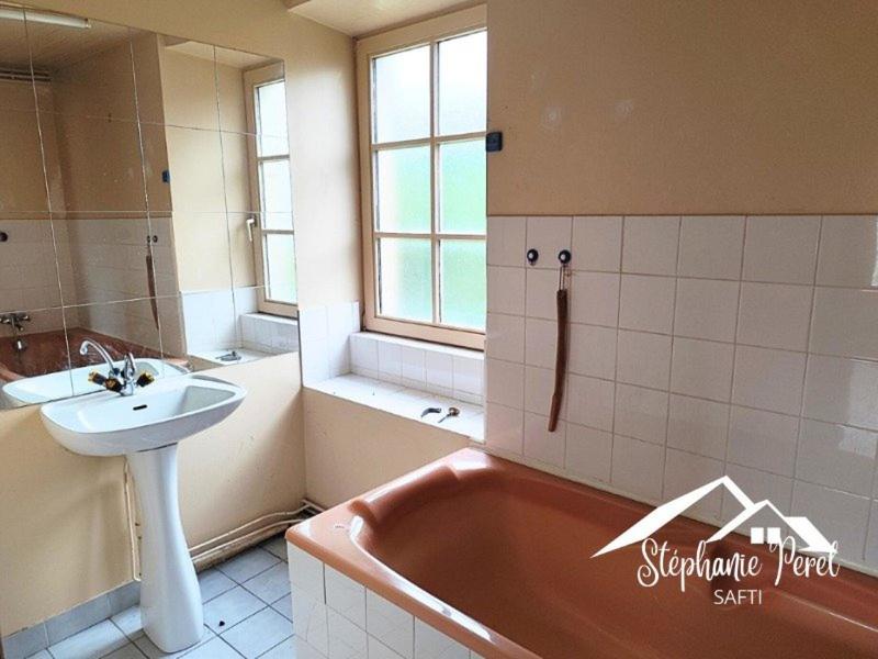 Maison - 200 m² - 8 pièces