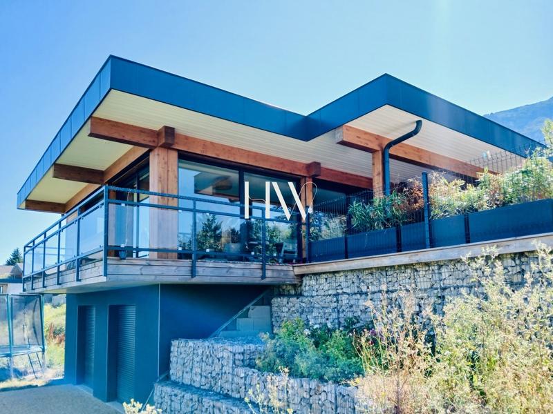 Maison - 123 m² - 5 pièces