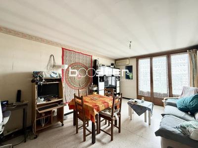 Appartement ancien - 47 m² - 2 pièces