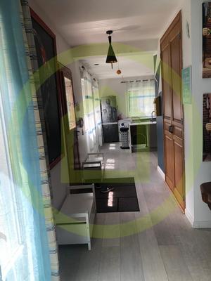 Maison - 258 m² - 10 pièces