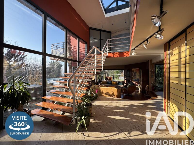 Maison de maîtres - 250 m² - 10 pièces